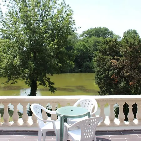 Etang Des Reynats Шанселад