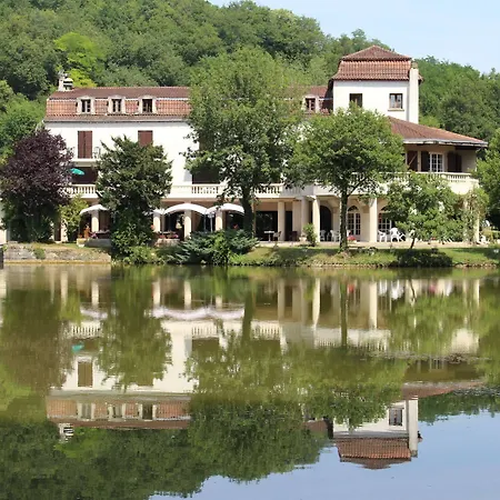 Etang Des Reynats Hotel
