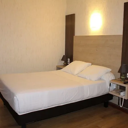 Hotel Etang Des Reynats