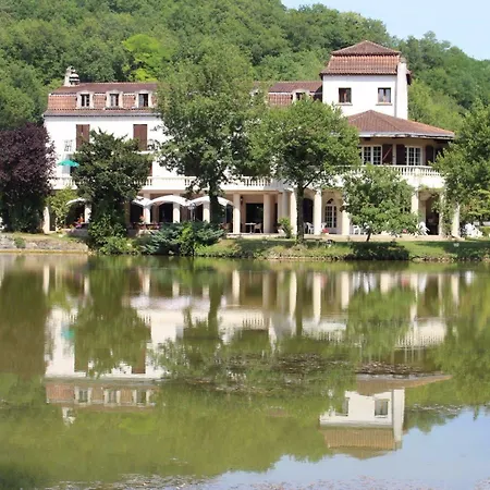 Etang Des Reynats Отель