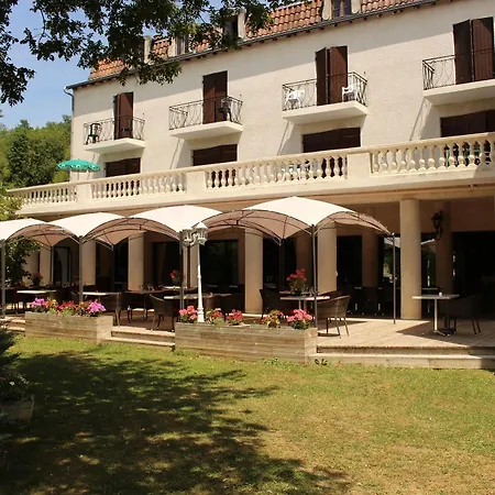 Etang Des Reynats Hotel